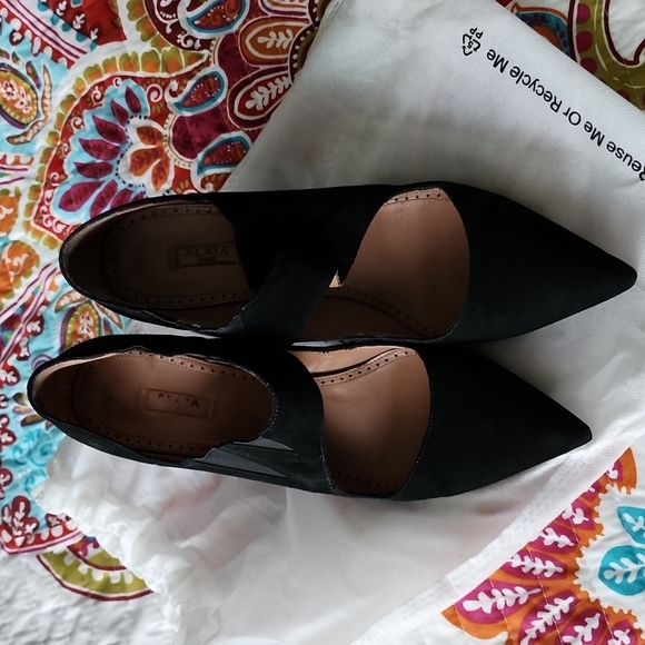 Alaia Heels - Picture 2 of 3